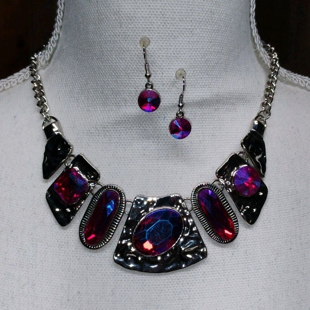 Paparazzi Silver Crystal Purple/Blue Necklace & Dangle Earrings Set Adjustable